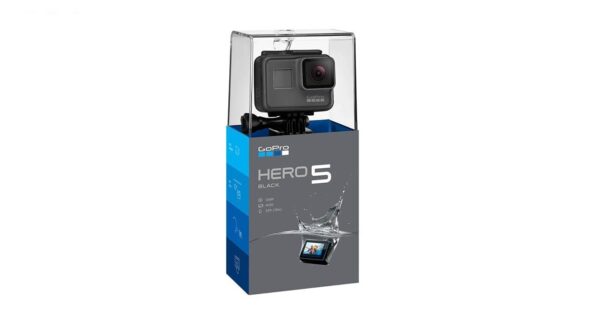 مجموعه دوربین فیلم برداری ورزشی گوپرو مدل HERO5 Black Quick Stories همراه با قاب ضد آب لمسی و بند آویز و محافظ صفحه پلوز